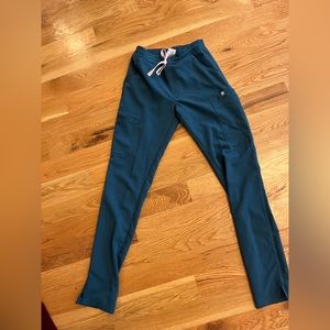 Figs XXS tall Yola scrub pants